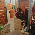 Dom wakacyjny Fontana Traditional House