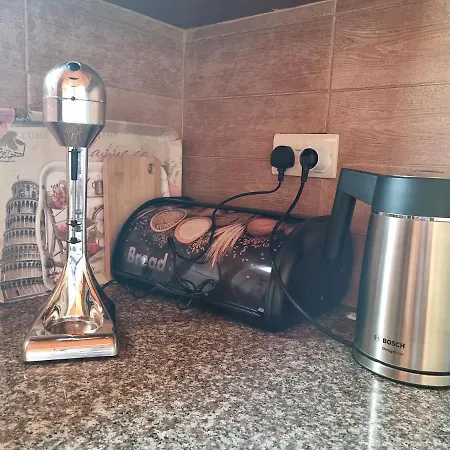 בית נופש Fontana Traditional House