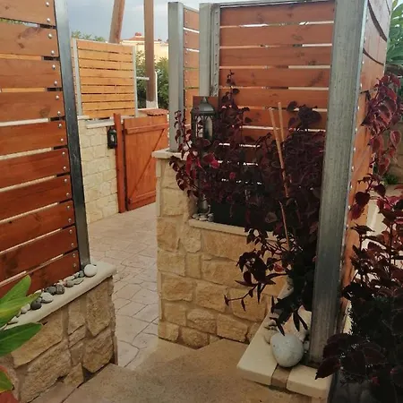 בית נופש Fontana Traditional House